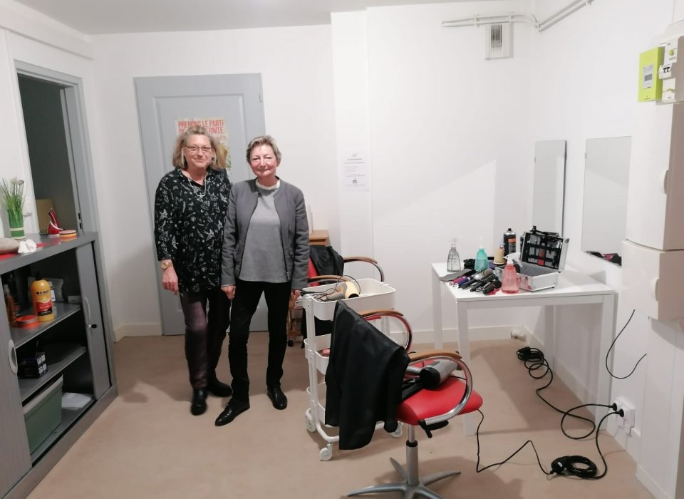 Bénévoles atelier coiffure Epernay