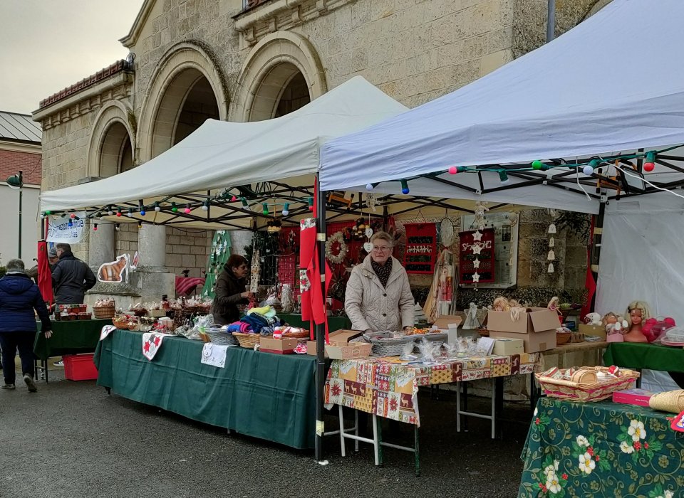 stand marché de noël