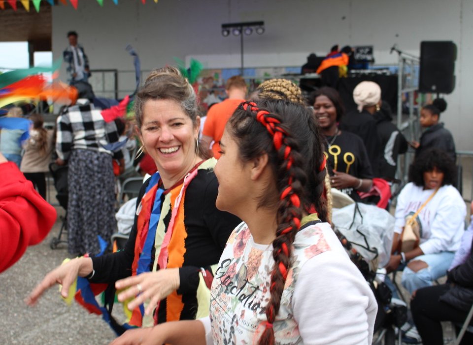 Fête de quartier au Bernon et défilé de costumes